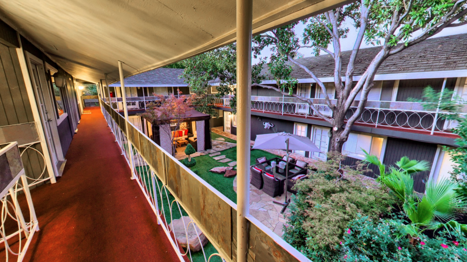 44daed2f 3f4d 47d2 B060 023876cd61e8